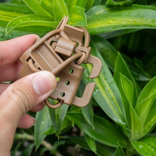 Phụ kiện móc gắn đèn pin Elasto Gear locks