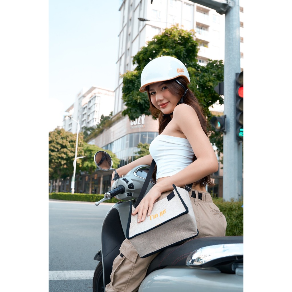 Nón Bảo Hiểm Thể Thao POC P19 Màu Trắng Nâu Cao Cấp Phong Cách Cổ Điển CHÍNH HÃNG