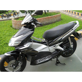 Tem dán chữ nổi sườn sau xe AB Air blade đời 2007->2010 (nhựa ABS dẻo zin chính hãng HonDa theo xe )
