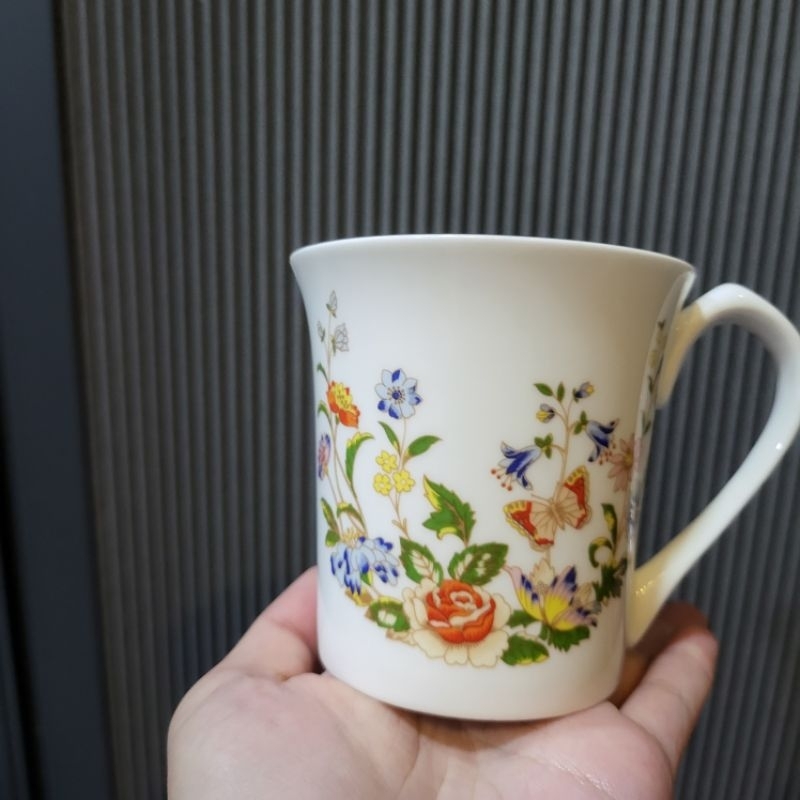 Ly mug triện Aynsley