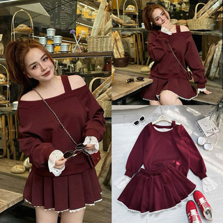  Set Áo Đỏ Tay Dài Form Rộng Lệch Dây 1 Bên Vai Tay Phối Ren Trắng + Chân Váy Đỏ Xếp Ly Viền Ren Trắng Chất Dày Dặn 