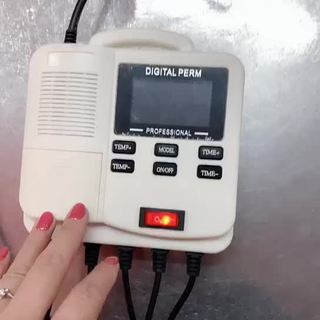 Máy làm xoăn kỹ thuật số tony&guy