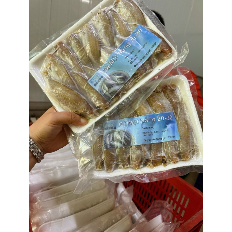 Khô cá đù 1 nắng {20đến 30con kg} bịch 500g (giao tphcm)