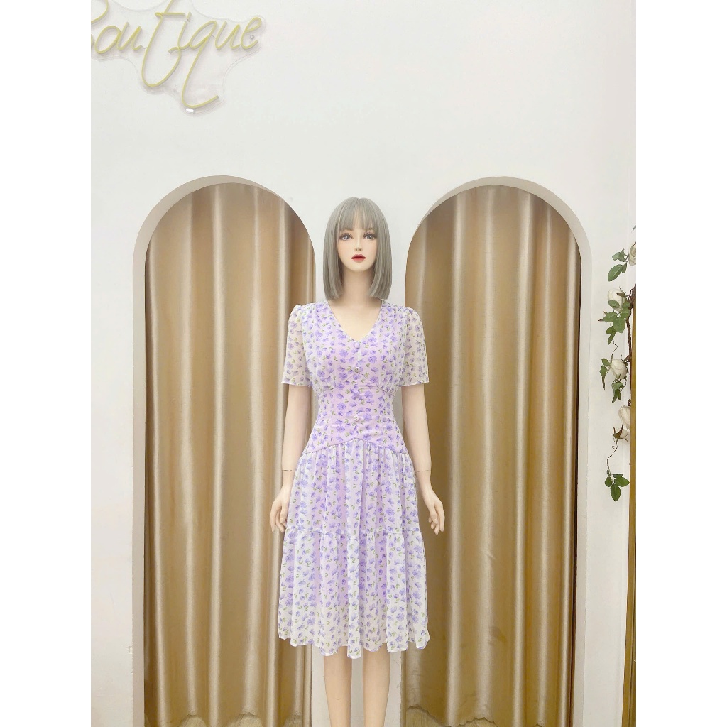 Đầm voan hoa Nhật Vy cổ V tay ngắn xoè tầng nhún ngực đính nút bọc phù hợp công sở du lịch dạo phố - D3079