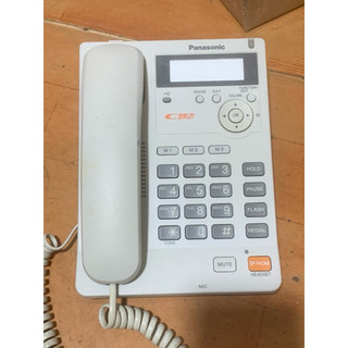 Máy điện thoại bàn Panasonic KX-TS600
