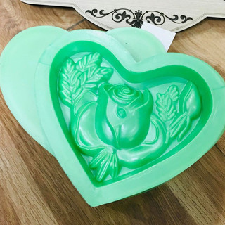 KHUÔN ẤN XÔI TIM 15*7CM Khuôn Nhựa Ấn Xôi Trái Tim Ấn Cơm Cúng Mụ