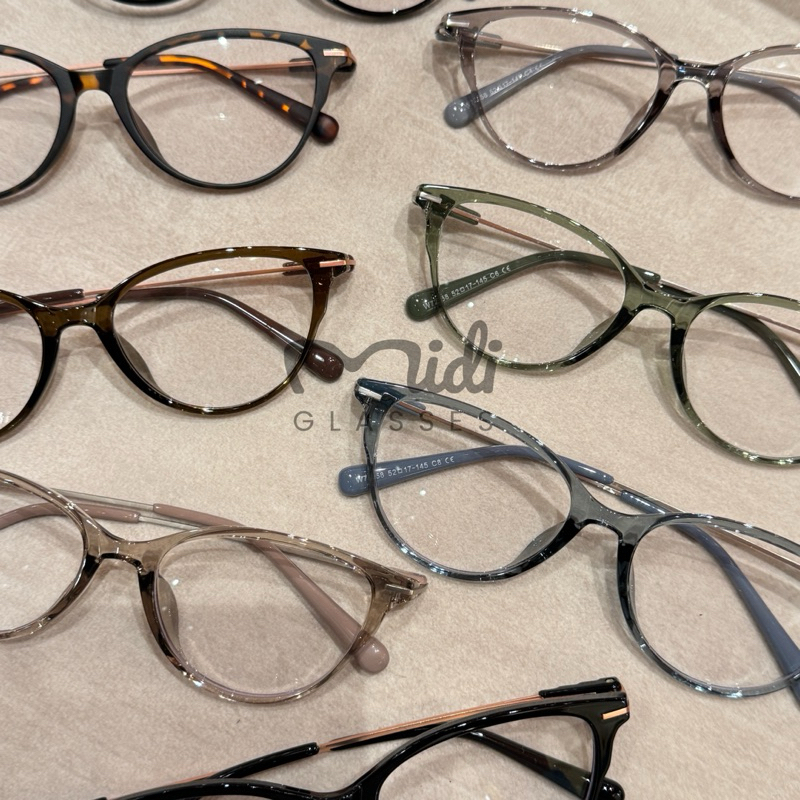 Kính mắt mèo form basic dễ mang có nhiều màu - Kera Glasses (72358)