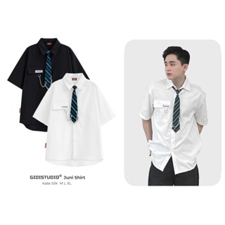 Áo sơ mi JUNI Tay lỡ có túi tặng kèm Cà Vạt Nam Nữ Unisex màu đen/ trắng Form Rộng - vải kate dày dặn GIDI