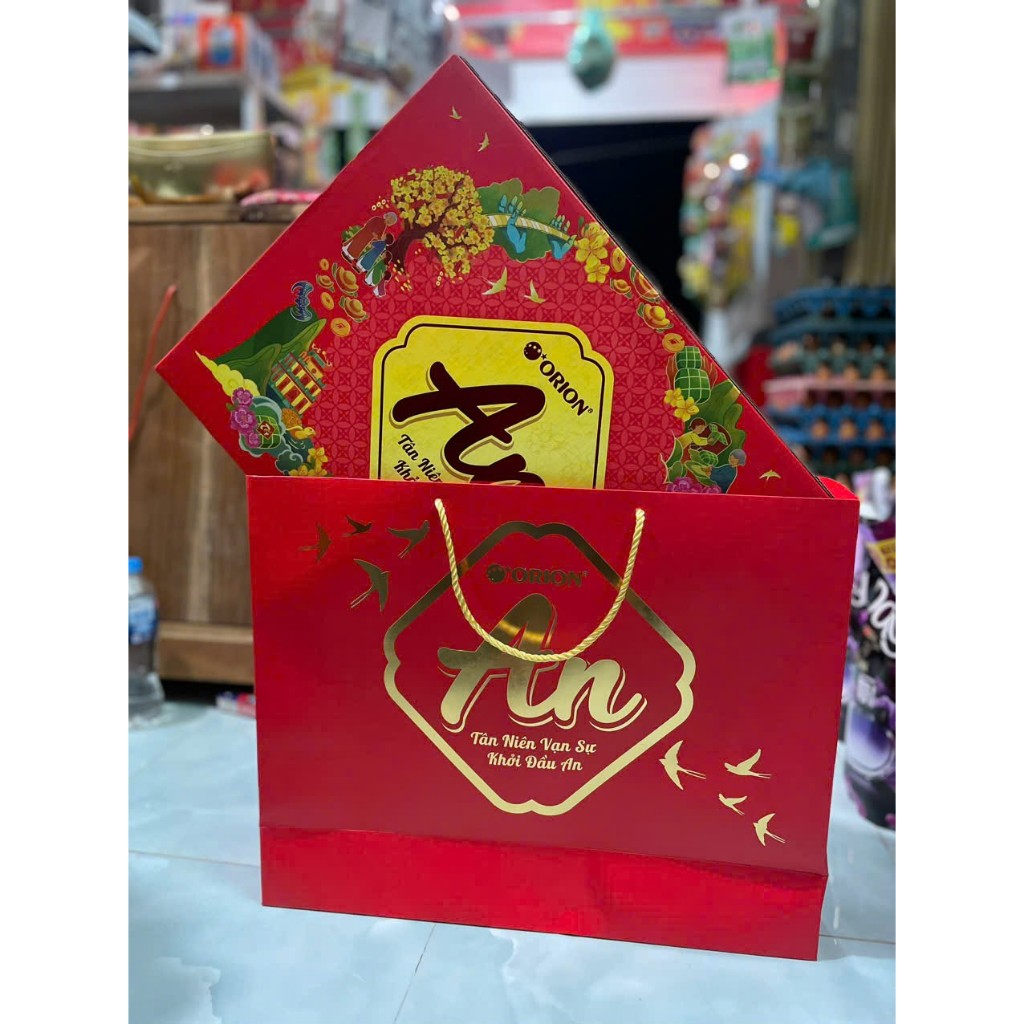 Bộ Quà Tết Orion An Tài Lộc II  (Hộp 888.9g + túi giấy)