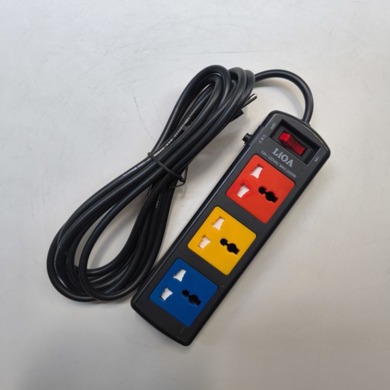 Ổ cắm LiOA 3D52N 3 lỗ 3 chấu đa năng kéo dài 5m chính hãng