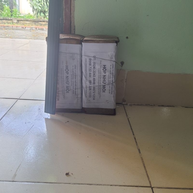 Hộp nhử mối loại 1