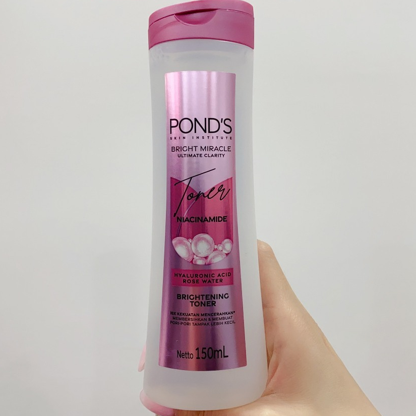 Nước hoa hồng Ponds dưỡng da