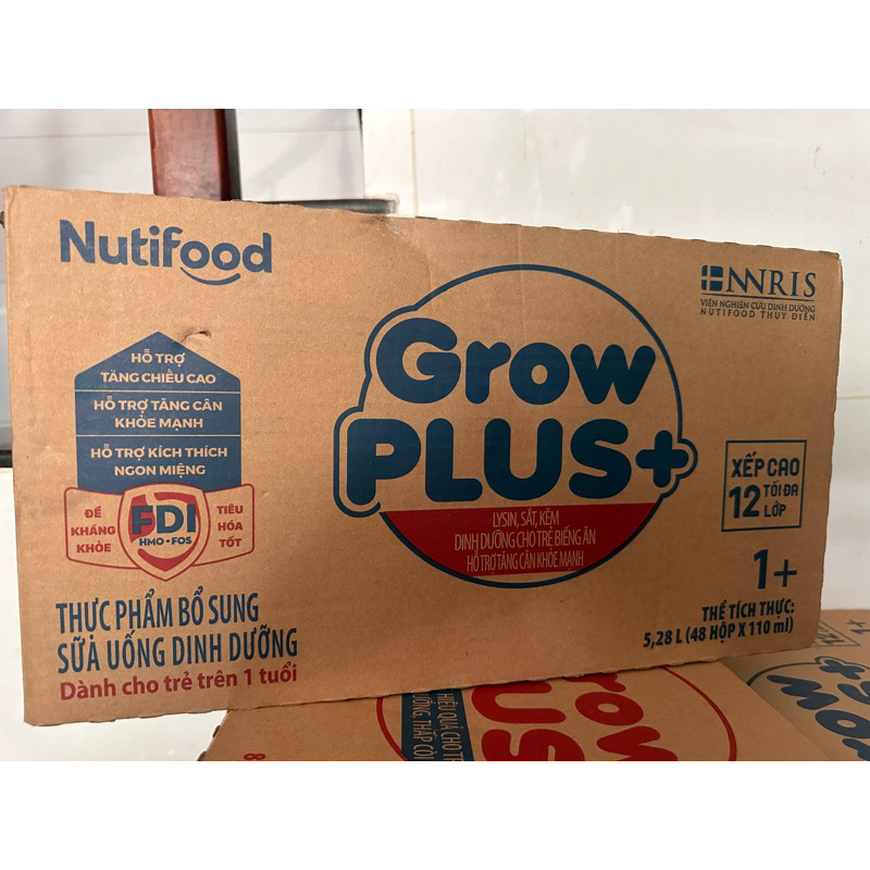 Thùng sữa Grow Plus+ 1+ Xanh 110ml Nutifood