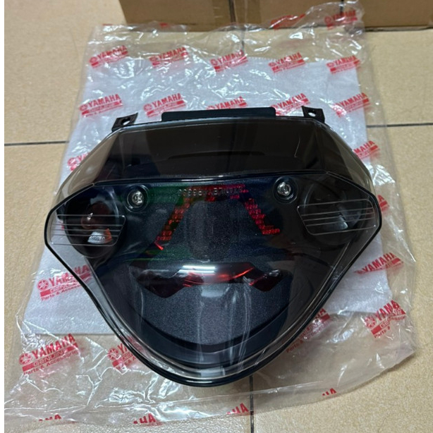 Phụ kiện đèn hậu Sirius Xăng Cơ TST