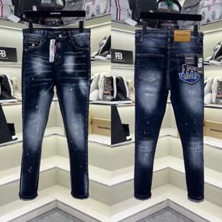 Quần jean bò nam DSQ slimfit trơn wash xanh bạc nhăn 3D loang vảy sơn khoá lệch thêu logo túi basic QJ628P