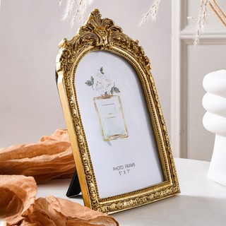 Khung Ảnh Vòm Vàng 13x18cm Sang Trọng Trang Trí Cho Những Bữa Tiệc Sang Trọng Hoặc Trang Trí Nhà Cửa