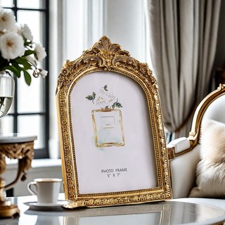 Khung Ảnh Vòm Vàng 13x18cm Sang Trọng Trang Trí Cho Những Bữa Tiệc Sang Trọng Hoặc Trang Trí Nhà Cửa