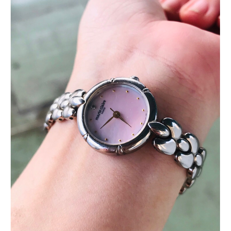 Đồng hồ Marie Claire hiệu Pháp dáng lắc nữ đeo bao xinh.