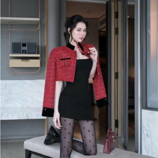 Set đồ nữ sang chảnh tiểu đầm 2 dây ôm body màu đen dáng ngắn phối áo khoác dạ croptop dài tay thiết kế LEVAN Alyssa