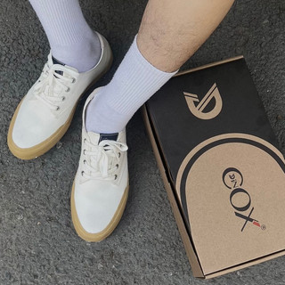 Giày Sneaker Vải Canvas Nam E22 White  Dincox Shoes