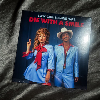 Lady Gaga & Bruno Mars - Die with a Smile