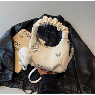 Túi xách nữ cầm tay đeo chéo quai nhúm da nhung hoạ tiết bướm dễ thương size 18 - ht026