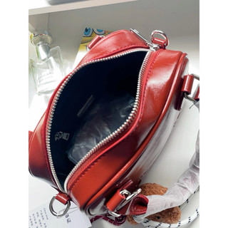 (Sẵn ship hoả tốc) Túi chio2nd quai xách dáng vuông kèm charm gấu