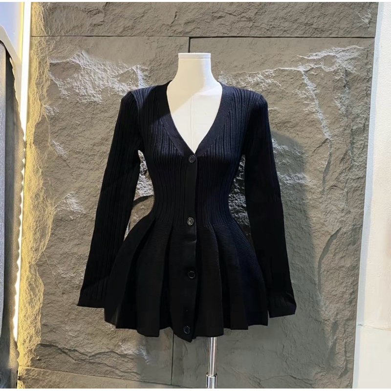 (Hàng QC loại 1) Váy Len Nữ Đầm Body Len Hàn Cổ V Dáng Ngắn Tay Dài Hàng QC Cao Cấp | BigBuy360 - bigbuy360.vn