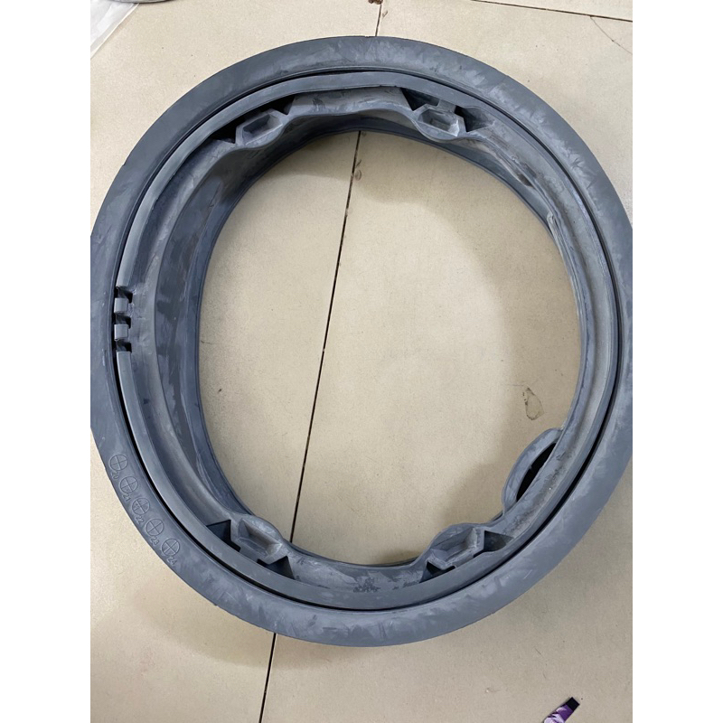ron cửa máy giặt LG 10kg giăng cửa máy giặt