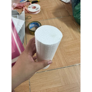 cốt xốp cứng cắm và bó hoa