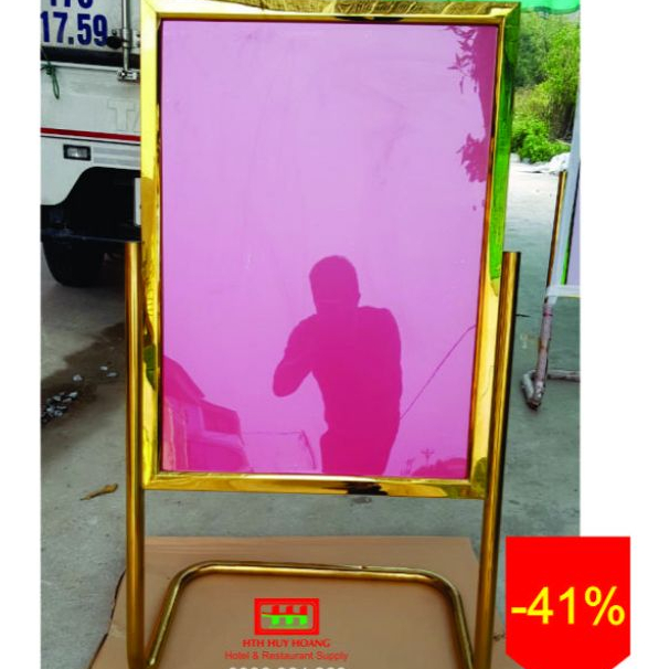 Biển chỉ dẫn khách sạn