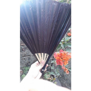 Quạt Vải Lụa Truyền Thống size 30 cm
