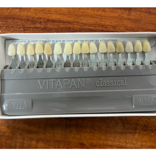 Bảng so màu răng vita-pan