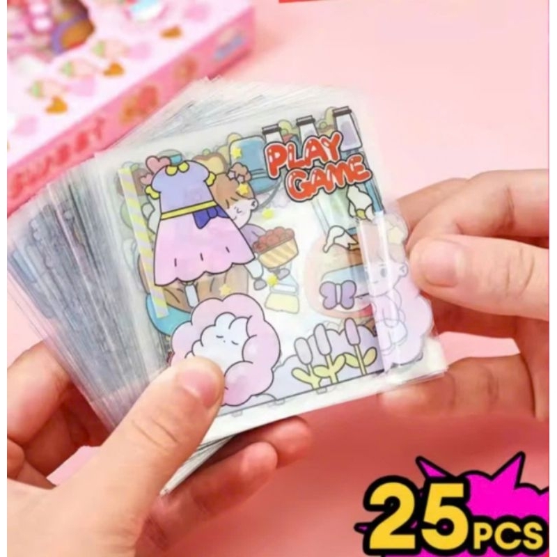 Set 25 tấm sticker (8×8cm) dán trang trí.