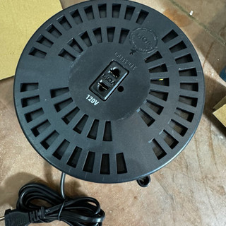 ĐỔI NGUỒN LIOA 2000VA. Vào 220v ; ra 100v-120v 110v