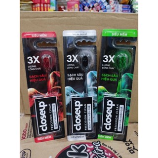 Bàn Chải Đánh Răng Closeup Precision Clean Siêu Mềm (Giao Màu Ngẫu Nhiên)