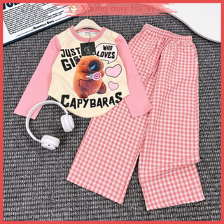 Đồ bộ bé gái tay dài hình Capybara dễ thương, áo thun quần caro chất cotton mềm mát size 9–43kg