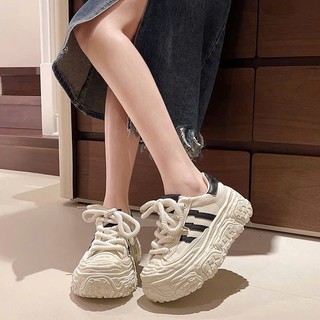 Giày thể thao nữ đế cao dày 5 phân phong cách trẻ trrung mẫu mới