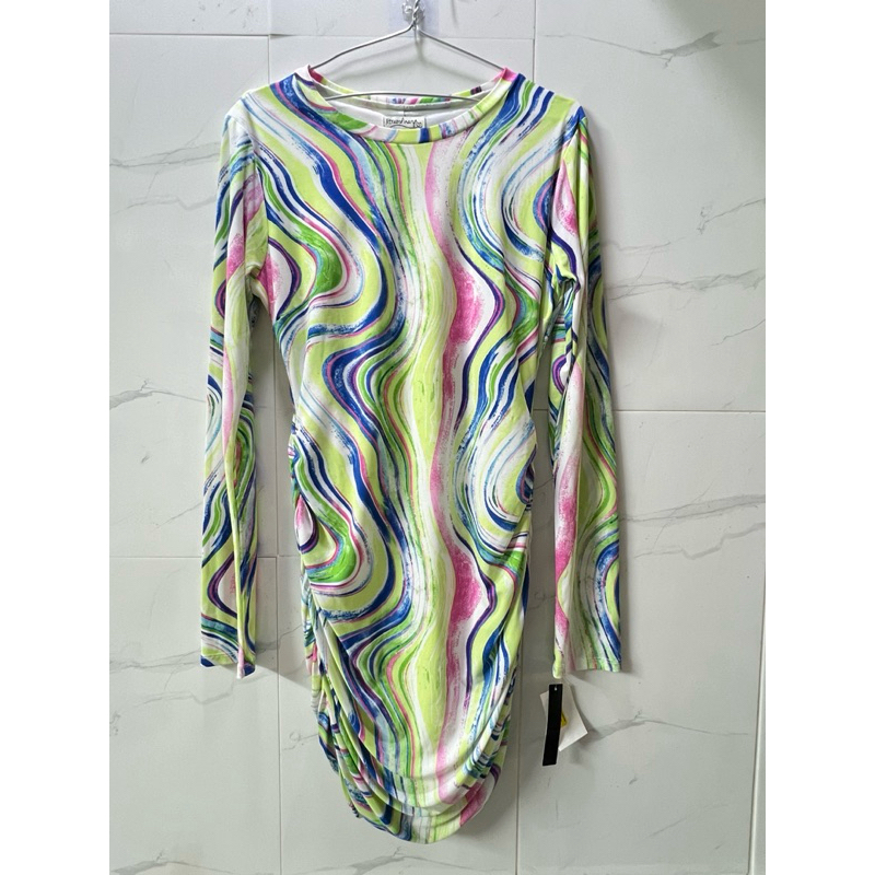 Đầm hiệu size M new tag