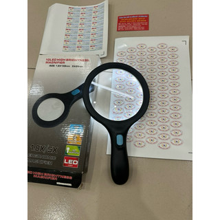 Kính lúp Đức cao cấp có 10 đèn LED