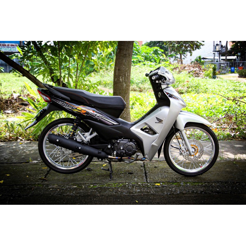 tem chế Wave 110 lửa đen bạc wave 2024 - Tem in vi tính cao cấp