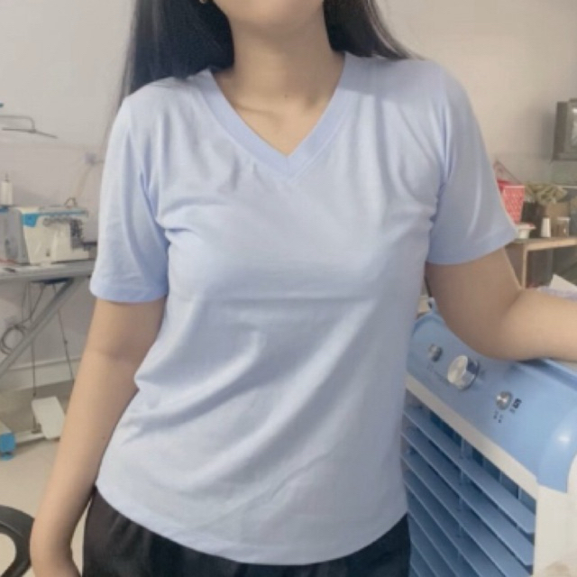 Áo Thun Nữ Cổ Tim Trơn Cotton 2 Chiều Amanecer