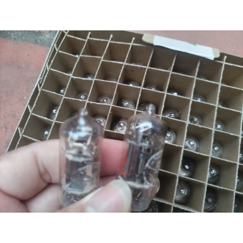 đèn 6an5 raytheon nos. Thay thế đèn 6k4, 6ak5, ef95( zá 1 cặp)