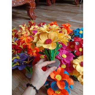 Khóm hoa nỉ đồ dùng mầm non