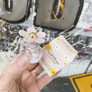 [FREESHIP ĐƠN 99K] - Nước Hoa Nữ Daisy Marc Jacobs Eau So Fresh EDT 4ml (Hồng)