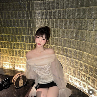 LALASTUDIO• Áo trễ vai voan tơ ren boi cao cấp, áo nữ dài tay hở vai phối ren tay bồng hàng L1 ( ảnh thật )