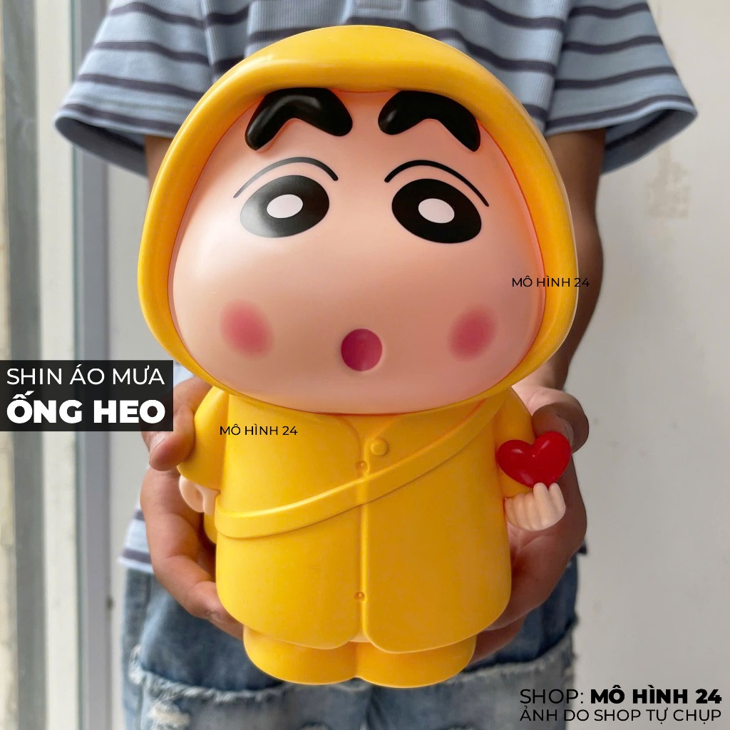Mô hình SHin áo mưa Ống heo tiết kiệm figure đồ chơi cậu bé shin bút chì thả tim áo mưa Lợn đất cray
