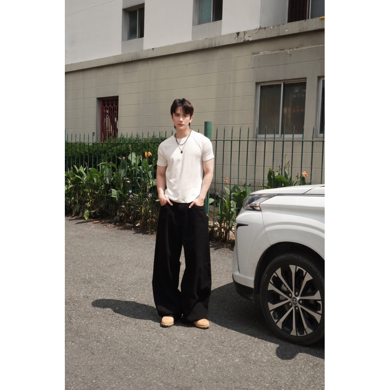 Mamamia Club Basic Tee