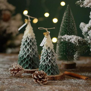 nến thơm hình cây thông 3d, dùng làm quà tặng giáng sinh, trang trí các set quà noel, trang trí giáng sinh