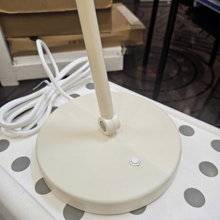 Đèn bàn học, làm việc Tolft IKEA